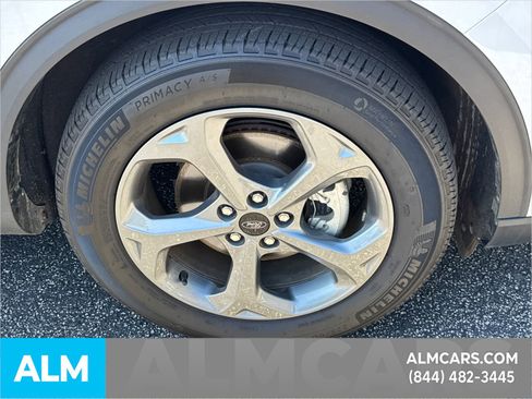 Used 2025 Ford Escape ST-Line image 15