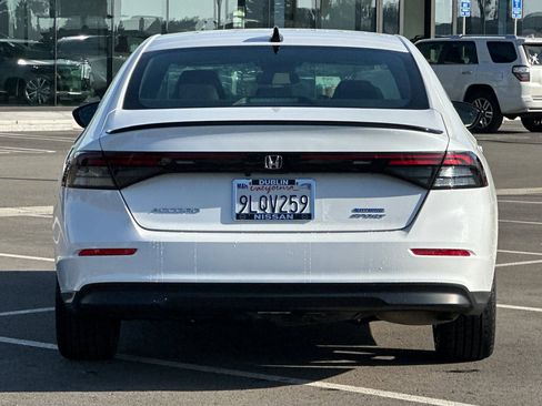 Used 2024 Honda Accord Sport image 5