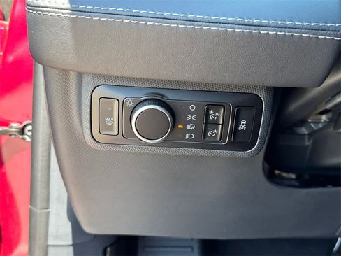 New 2025 Ford Mustang Mach-E Premium image 32