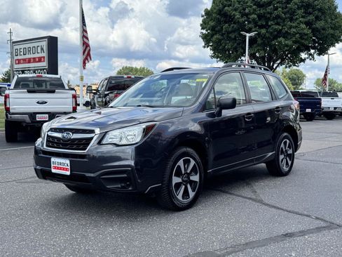 Used 2018 Subaru Forester 2.5i w/ Alloy Wheel Package AWD/4WD image 3