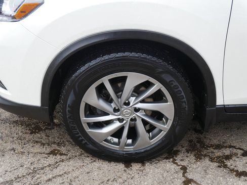 Used 2015 Nissan Rogue SL w/ SL Premium Package image 9