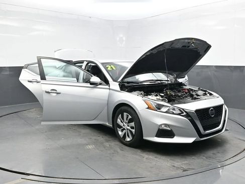 Used 2021 Nissan Altima 2.5 S image 36
