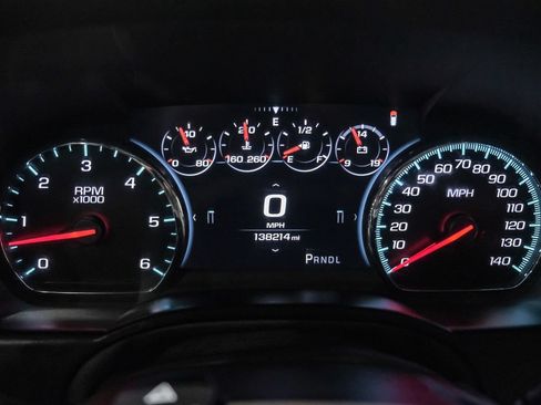 Used 2017 GMC Yukon XL Denali w/ Open Road Package AWD/4WD image 18