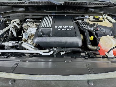 Used 2022 GMC Yukon XL Denali image 19