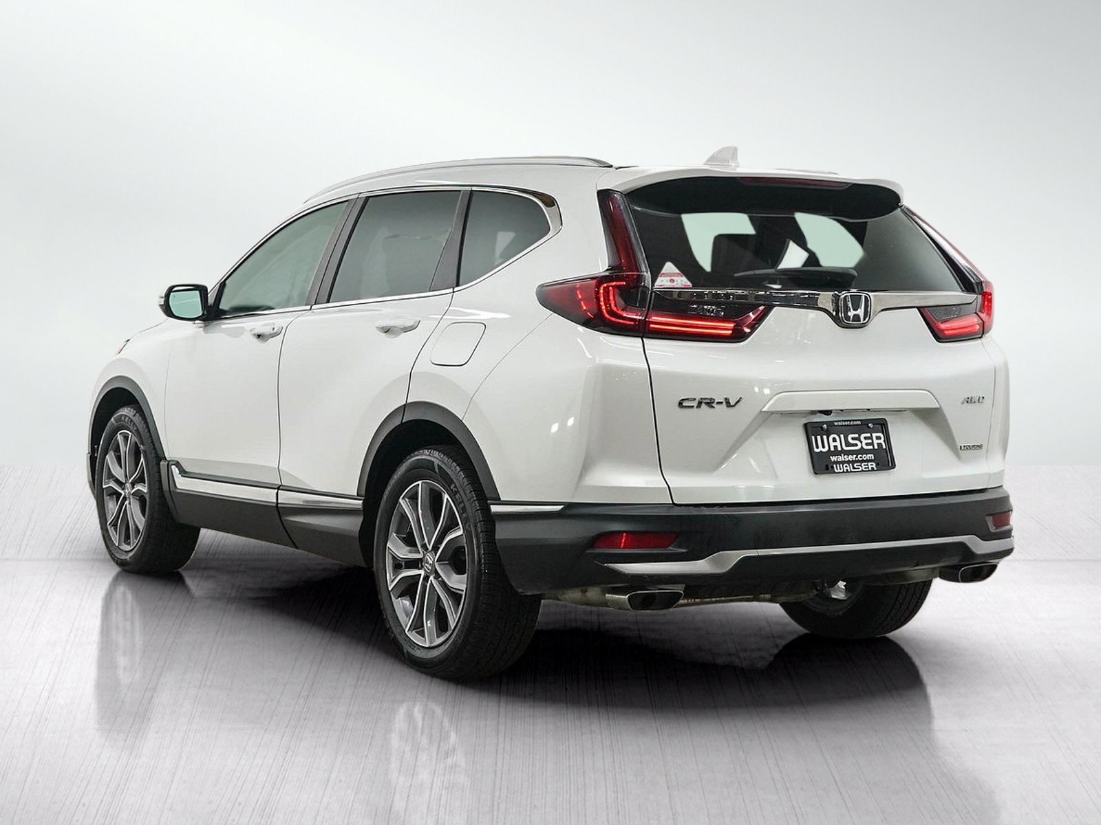 Used 2022 Honda CR-V Touring image 3