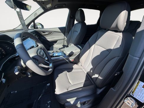 New 2026 Audi Q7 3.0T Premium Plus AWD/4WD image 10