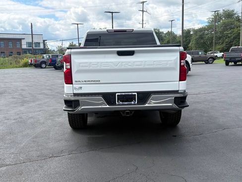 Used 2023 Chevrolet Silverado 1500 LT w/ Protection Package AWD/4WD image 4