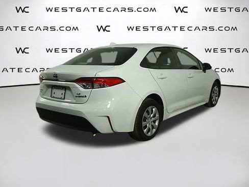 Used 2023 Toyota Corolla LE image 40