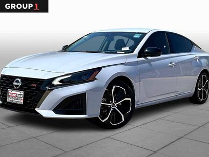 New 2025 Nissan Altima 2.5 SR
