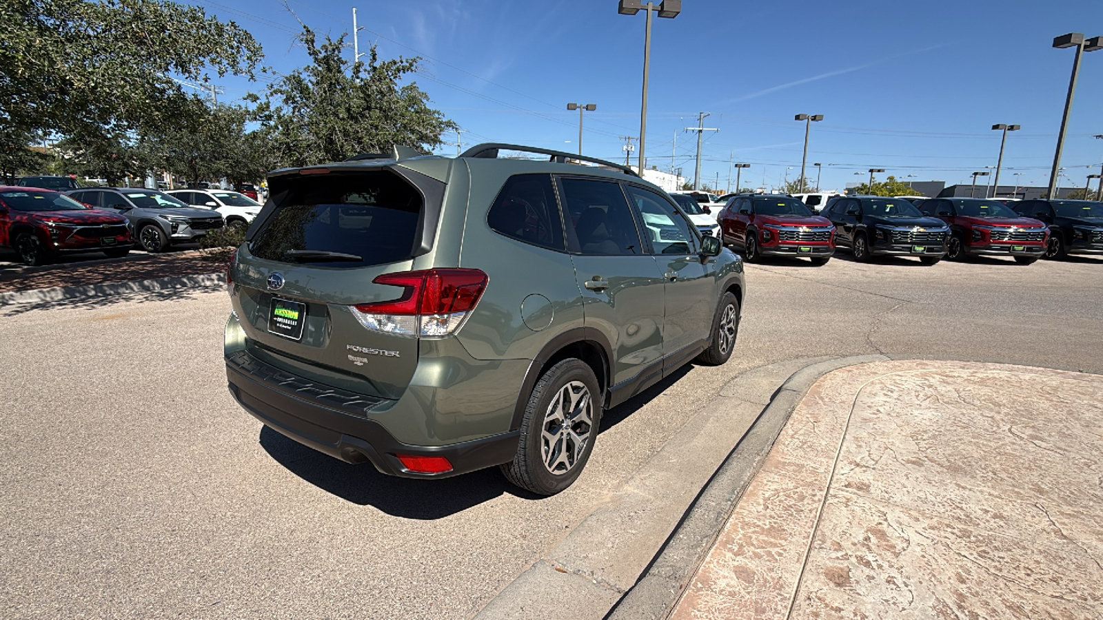 Used 2021 Subaru Forester Premium w/ Popular Package #1 AWD/4WD image 5