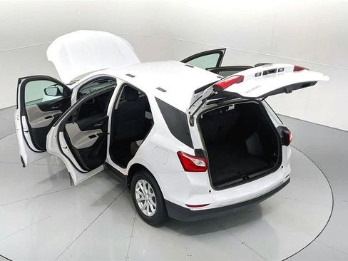 Used 2019 Chevrolet Equinox LT image 45