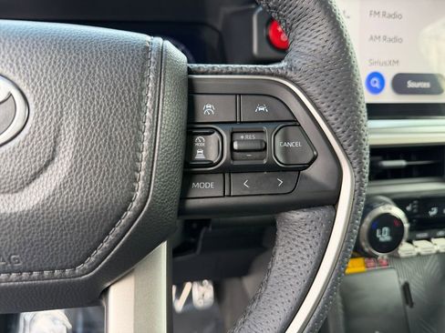 Used 2025 Toyota Tacoma TRD Sport w/ TRD Sport Premium Package image 20