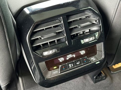 Used 2023 BMW iX xDrive50 w/ Convenience Package AWD/4WD image 13