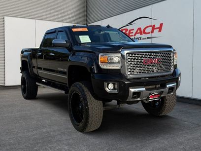 Used 2015 GMC Sierra 2500 Denali