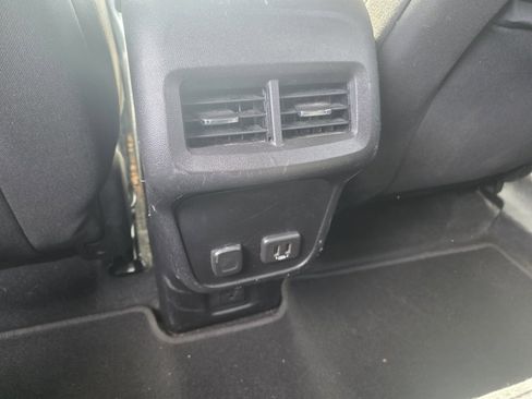 Used 2018 Chevrolet Equinox LT w/ Sun & Infotainment Package image 25