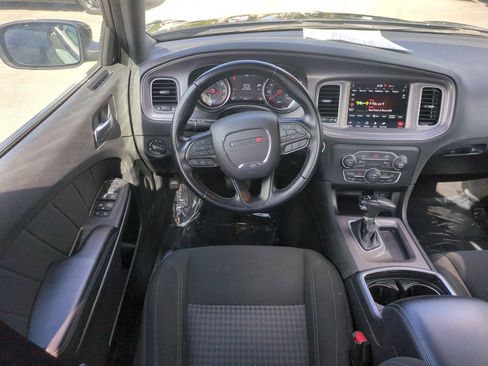 Used 2023 Dodge Charger SXT RWD image 16