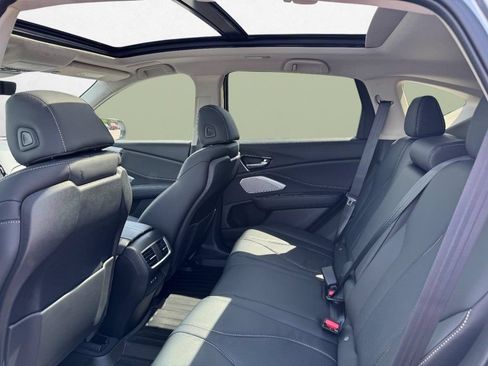 Used 2026 Acura RDX SH-AWD w/ Technology Package image 6