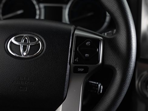Used 2019 Toyota 4Runner SR5 AWD/4WD image 30