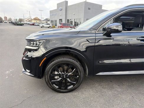 Used 2021 Kia Sorento SX image 8