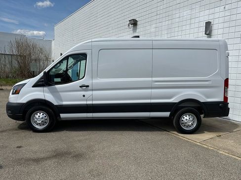 New 2026 Ford Transit 350 148 Medium Roof w/ Load Area Protection Package RWD image 2