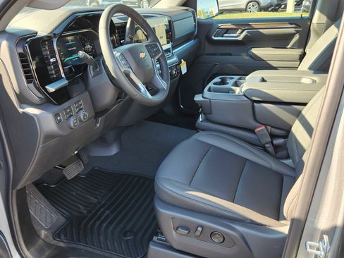 New 2026 Chevrolet Silverado 1500 LT w/ Safety Package image 6