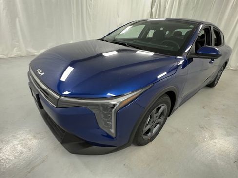 New 2026 Kia K4 FWD image 7
