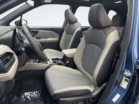 Used 2025 Subaru Forester Premium image 11