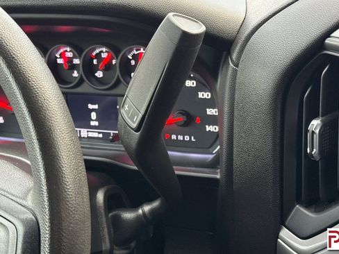 Certified 2022 Chevrolet Silverado 1500 Custom image 22