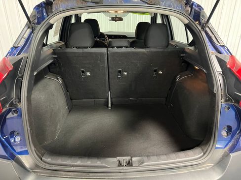 Used 2018 Nissan Kicks SR image 7