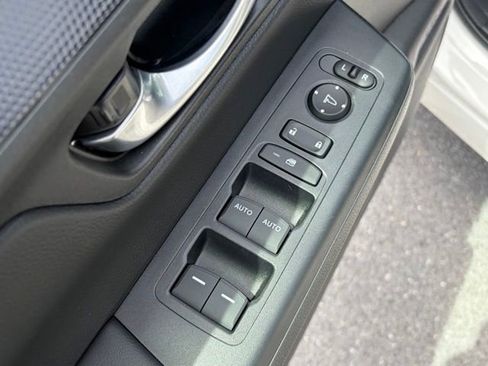 Certified 2024 Honda CR-V EX image 13