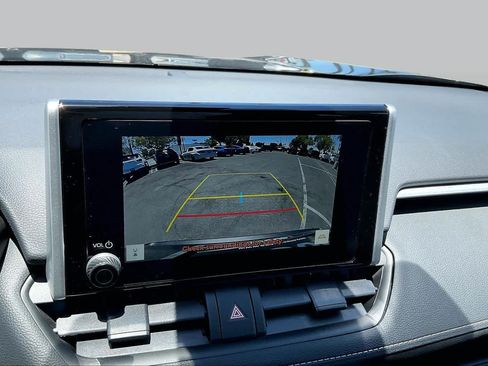 Certified 2025 Toyota RAV4 LE FWD image 25