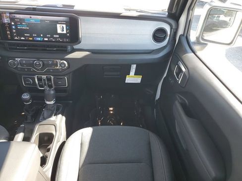 New 2026 Jeep Wrangler Unlimited Sport image 15