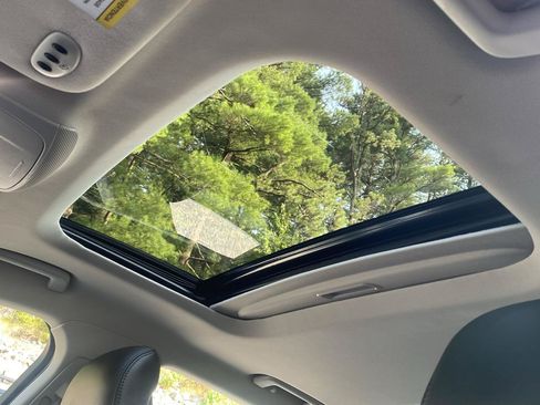 Used 2016 Lincoln MKZ AWD w/ Equipment Group 300A Reserve image 21