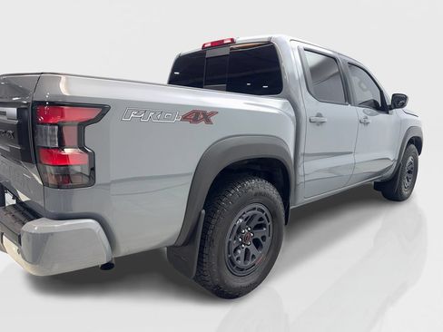 Used 2025 Nissan Frontier PRO-4X w/ Interior Protection Package AWD/4WD image 13