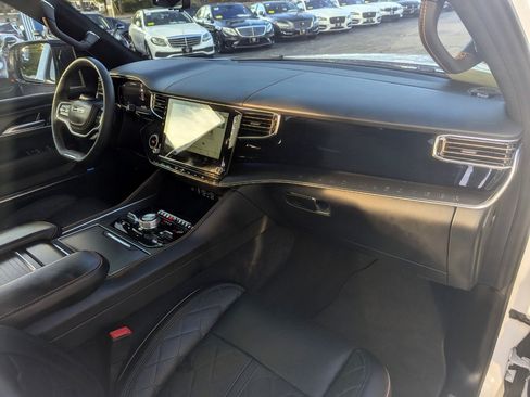 Used 2024 Jeep Grand Wagoneer Series III w/ Rear Seat Video Group 1 image 30