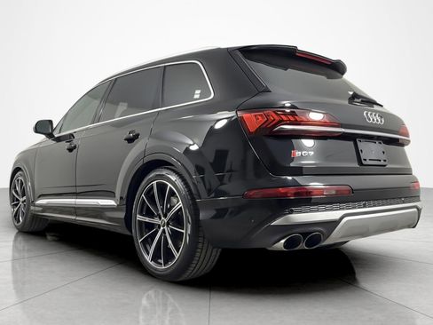 Used 2022 Audi SQ7 Premium Plus w/ SQ7 Executive Package image 3
