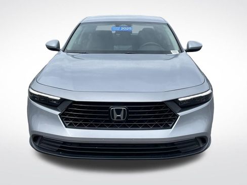 Certified 2025 Honda Accord LX image 9