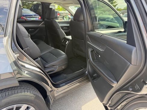 Used 2024 MAZDA CX-90 3.3 Turbo w/ Preferred Plus AWD/4WD image 13