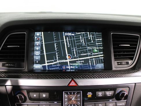 Used 2018 Genesis G80 3.3T Sport RWD image 20