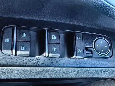 Used 2022 Kia Soul LX image 37