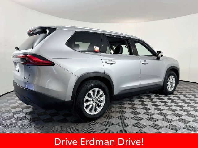Used 2024 Toyota Grand Highlander AWD image 23