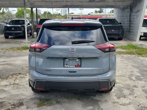 New 2026 Nissan Rogue SV FWD image 5