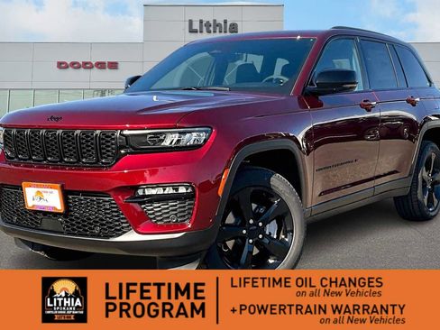 New 2025 Jeep Grand Cherokee Limited w/ Luxury Tech Group II image 1