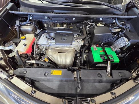 Used 2013 Toyota RAV4 Limited image 31