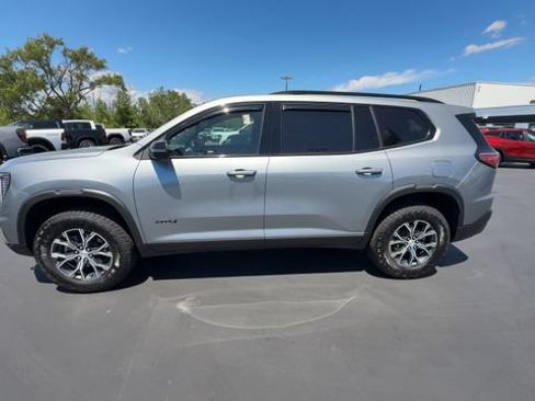 Certified 2025 GMC Acadia AT4 AWD/4WD image 5