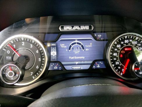 Used 2025 RAM 1500 Laramie image 18