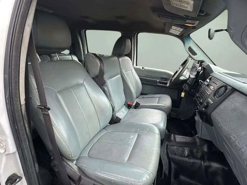 Used 2012 Ford F450 XL w/ PWR Equipment Group image 17