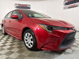 Used 2021 Toyota Corolla LE video 1