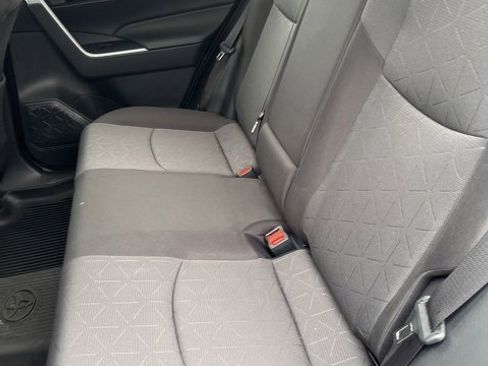 Used 2025 Toyota RAV4 XLE image 10