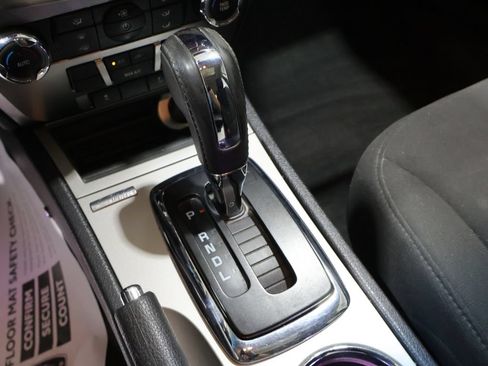 Used 2010 Ford Fusion Hybrid FWD image 29